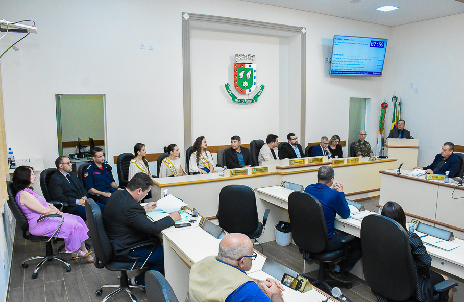 Confira os assuntos que estiveram em pauta na Sessão Ordinária da última segunda-feira