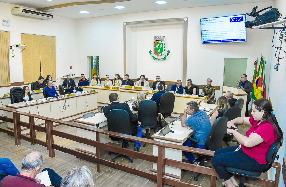 Confira os assuntos que estiveram em pauta na Sessão Ordinária da última segunda-feira