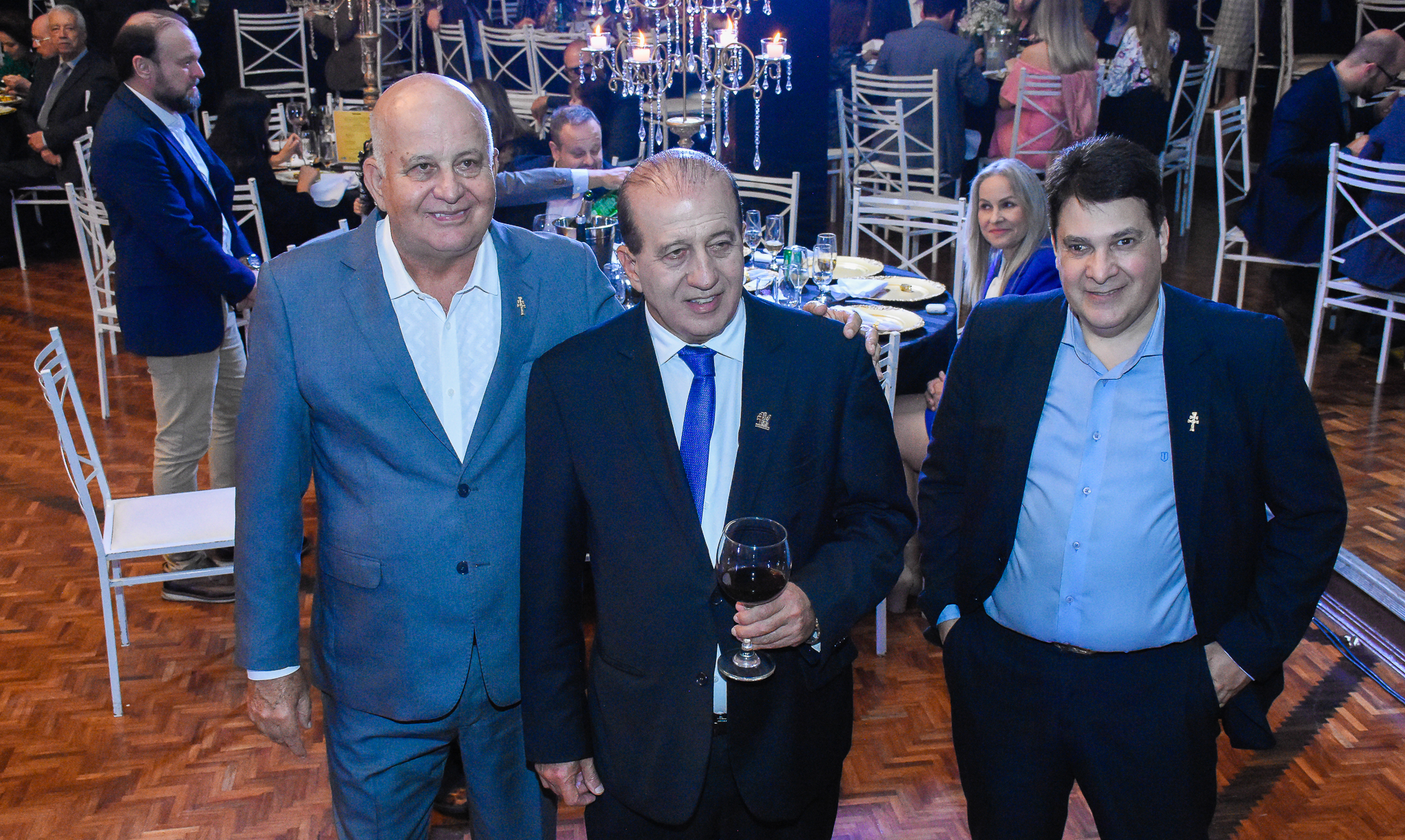 Poder Legislativo de Santo Ângelo realizou sessão solene em homenagem ao Ministro João Augusto Nardes e ex-vereadores 