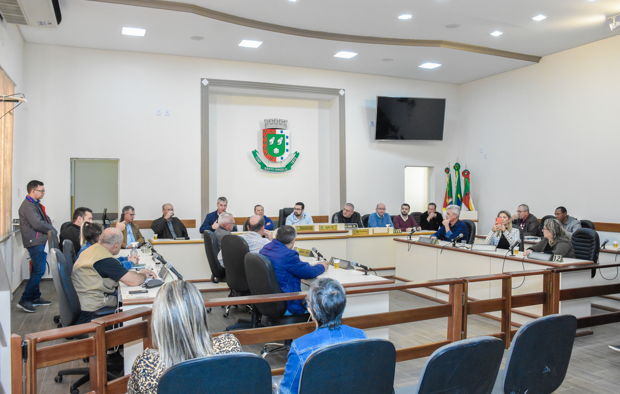 Legislativo realiza audiência pública para tratar assuntos referentes ao Aeroporto Regional Sepé Tiaraju - GEL