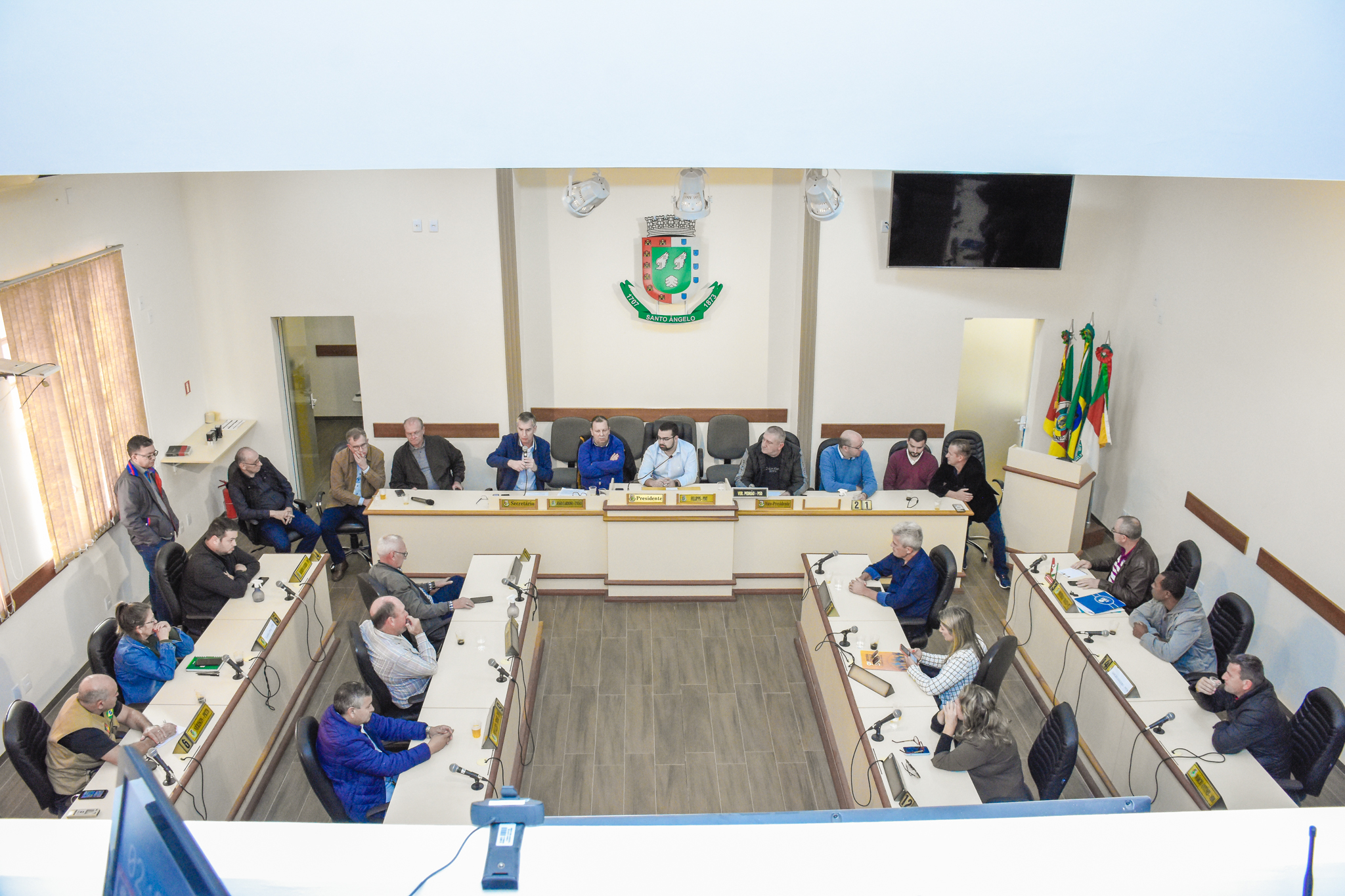 Legislativo realiza audiência pública para tratar assuntos referentes ao Aeroporto Regional Sepé Tiaraju - GEL