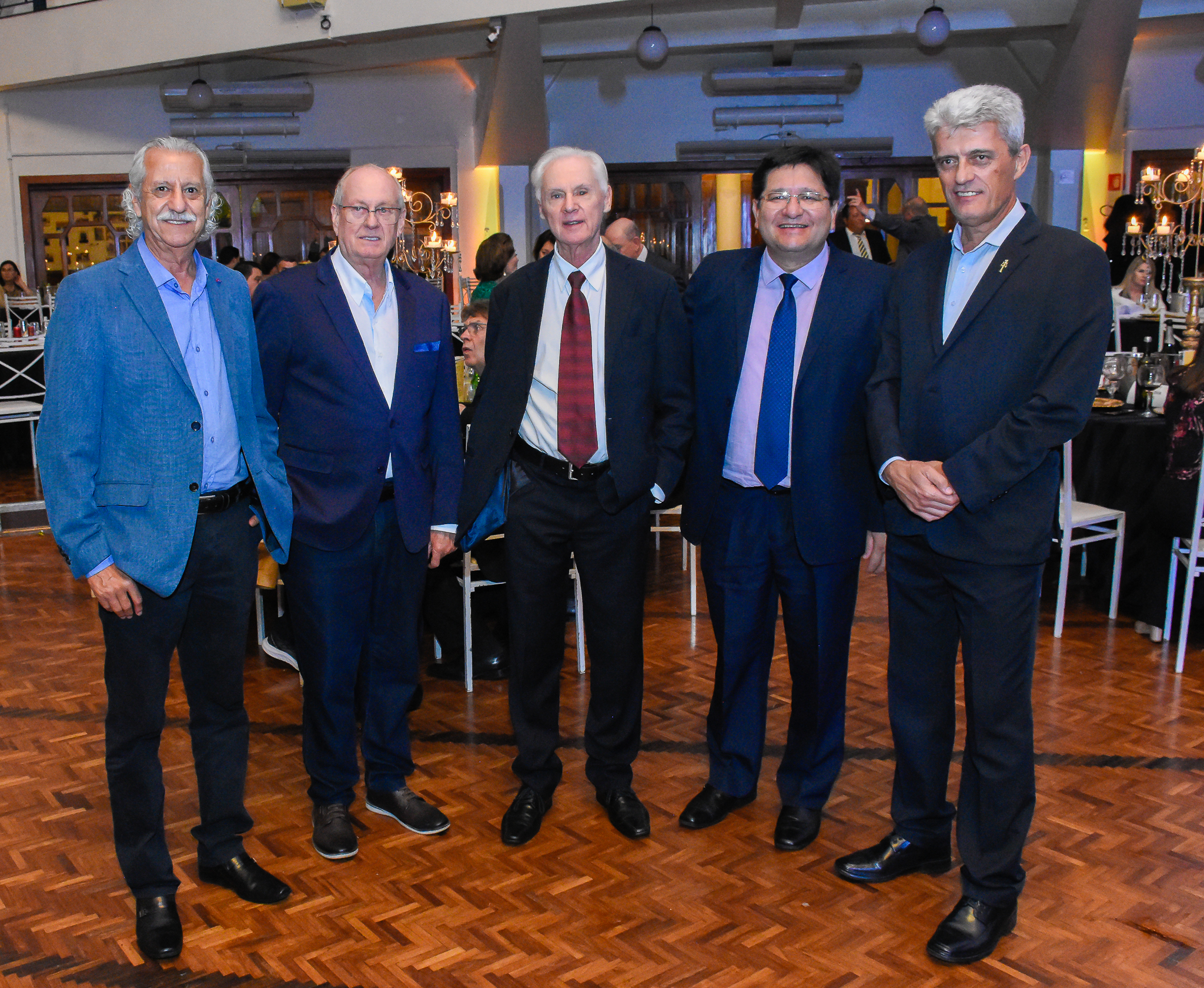Poder Legislativo de Santo Ângelo realizou sessão solene em homenagem ao Ministro João Augusto Nardes e ex-vereadores 