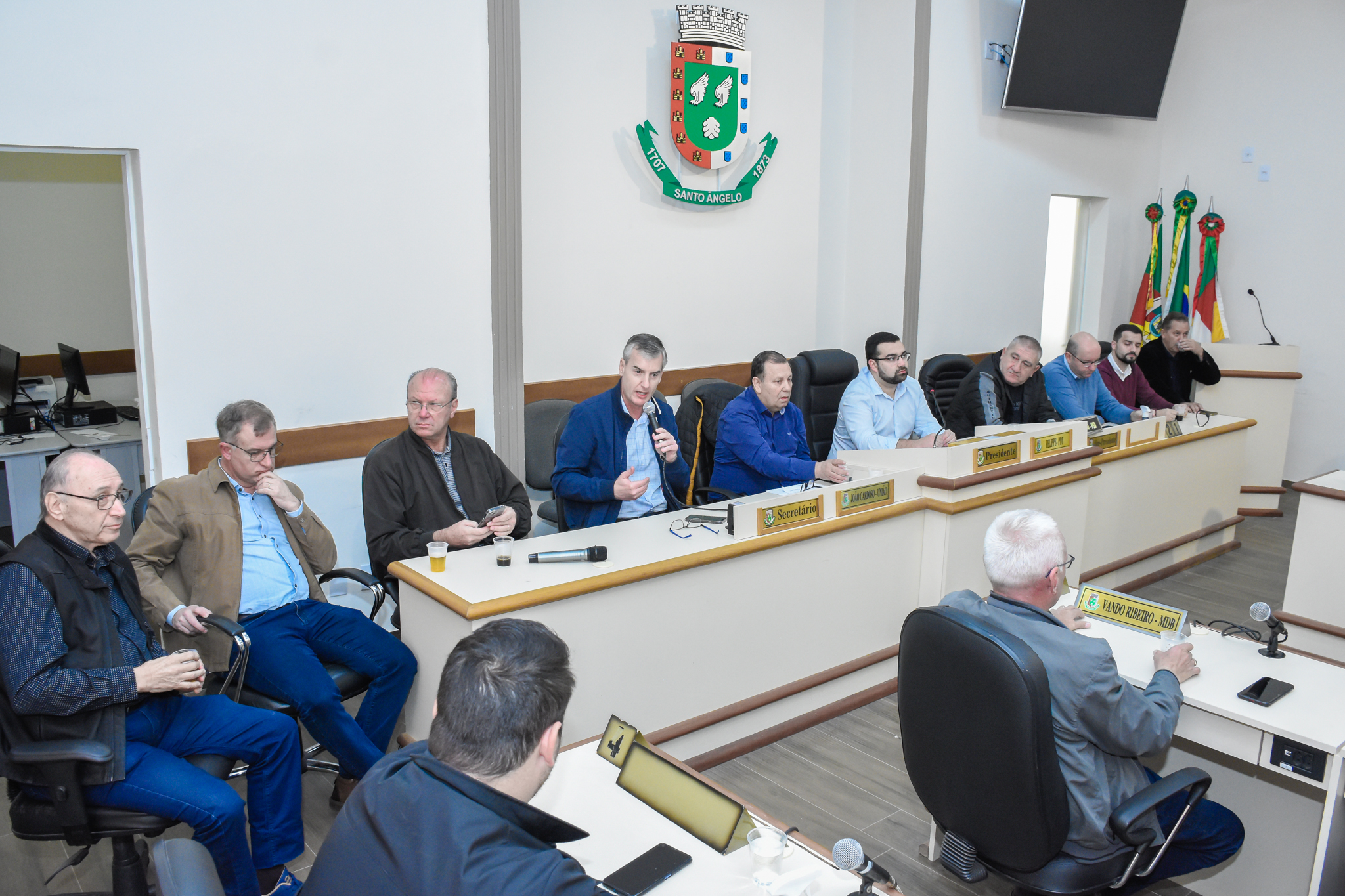 Legislativo realiza audiência pública para tratar assuntos referentes ao Aeroporto Regional Sepé Tiaraju - GEL