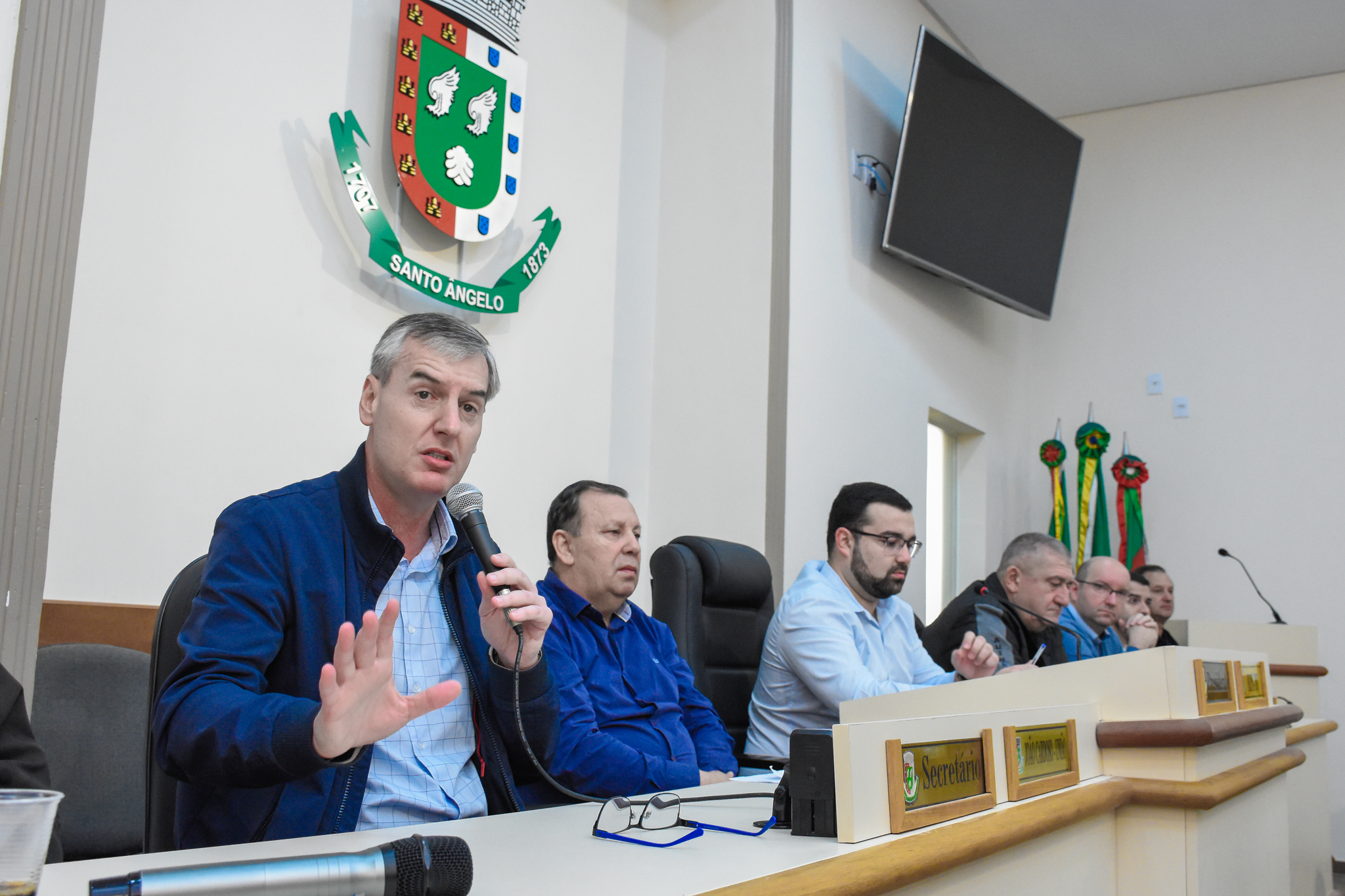 Legislativo realiza audiência pública para tratar assuntos referentes ao Aeroporto Regional Sepé Tiaraju - GEL
