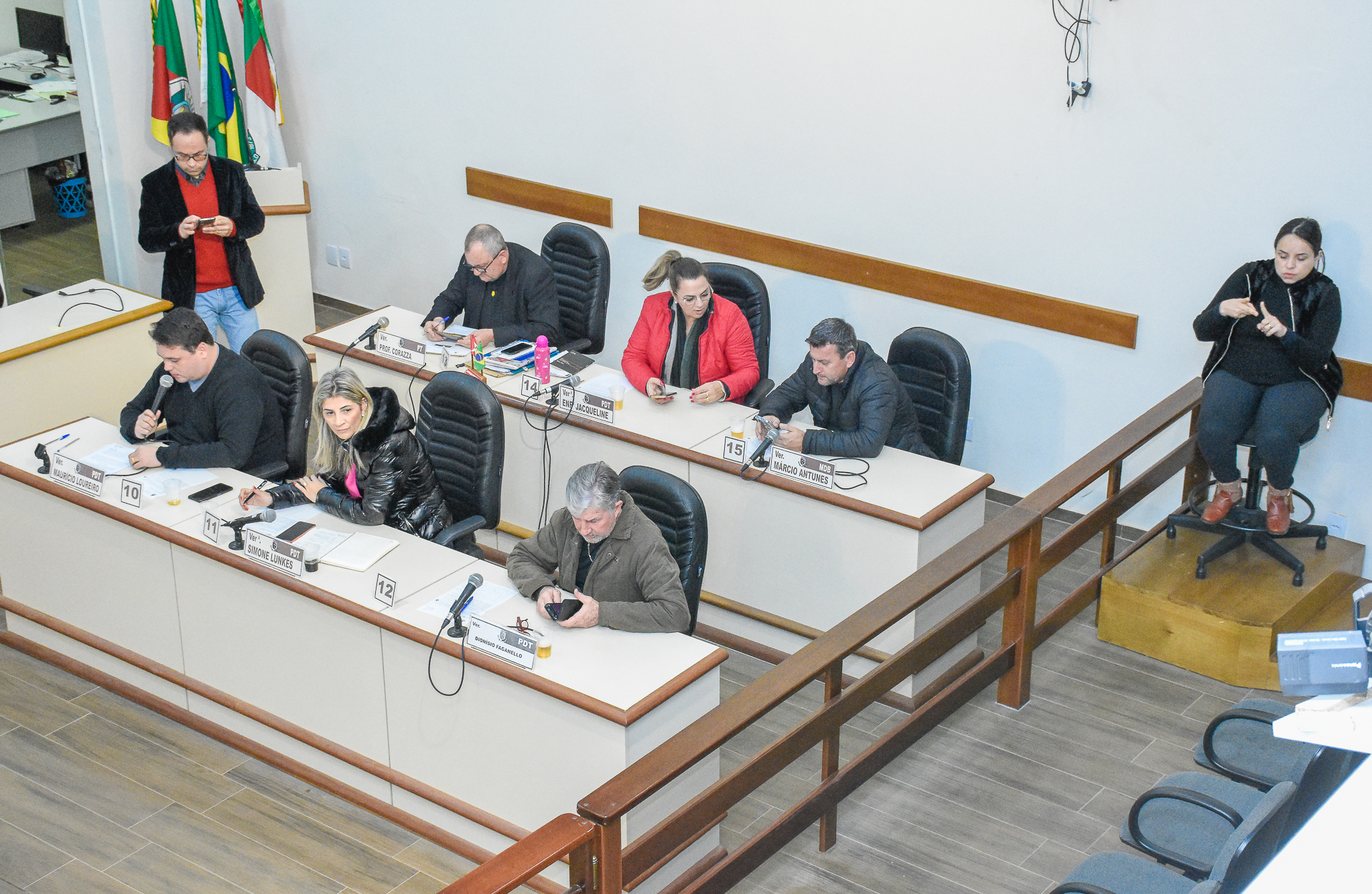 Confira os pedidos de informação que estiveram em pauta na Sessão Ordinária desta segunda-feira