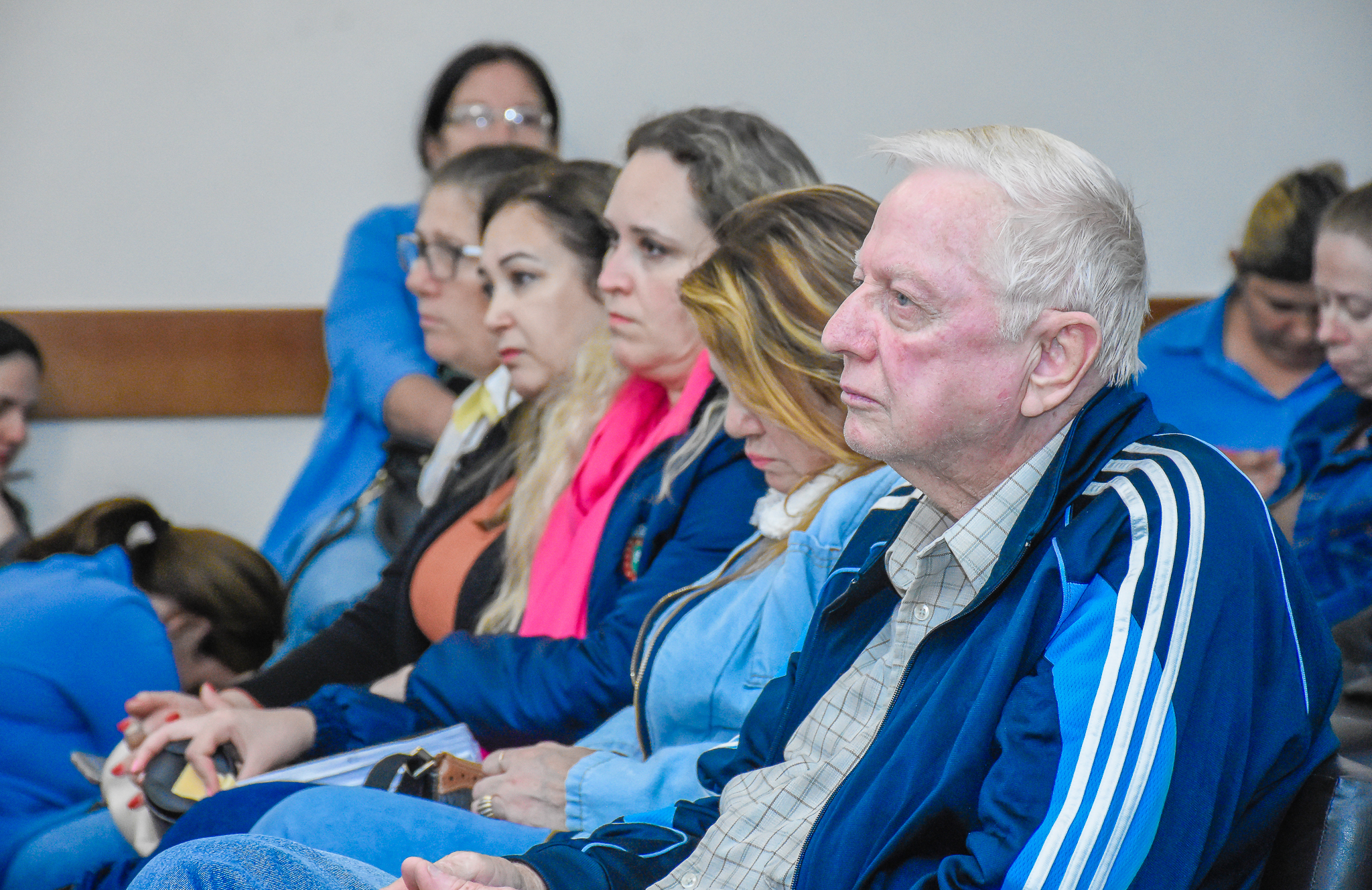 Procuradoria da Mulher através do Poder Legislativo realizou uma roda de conversa sobre a campanha Junho Violeta