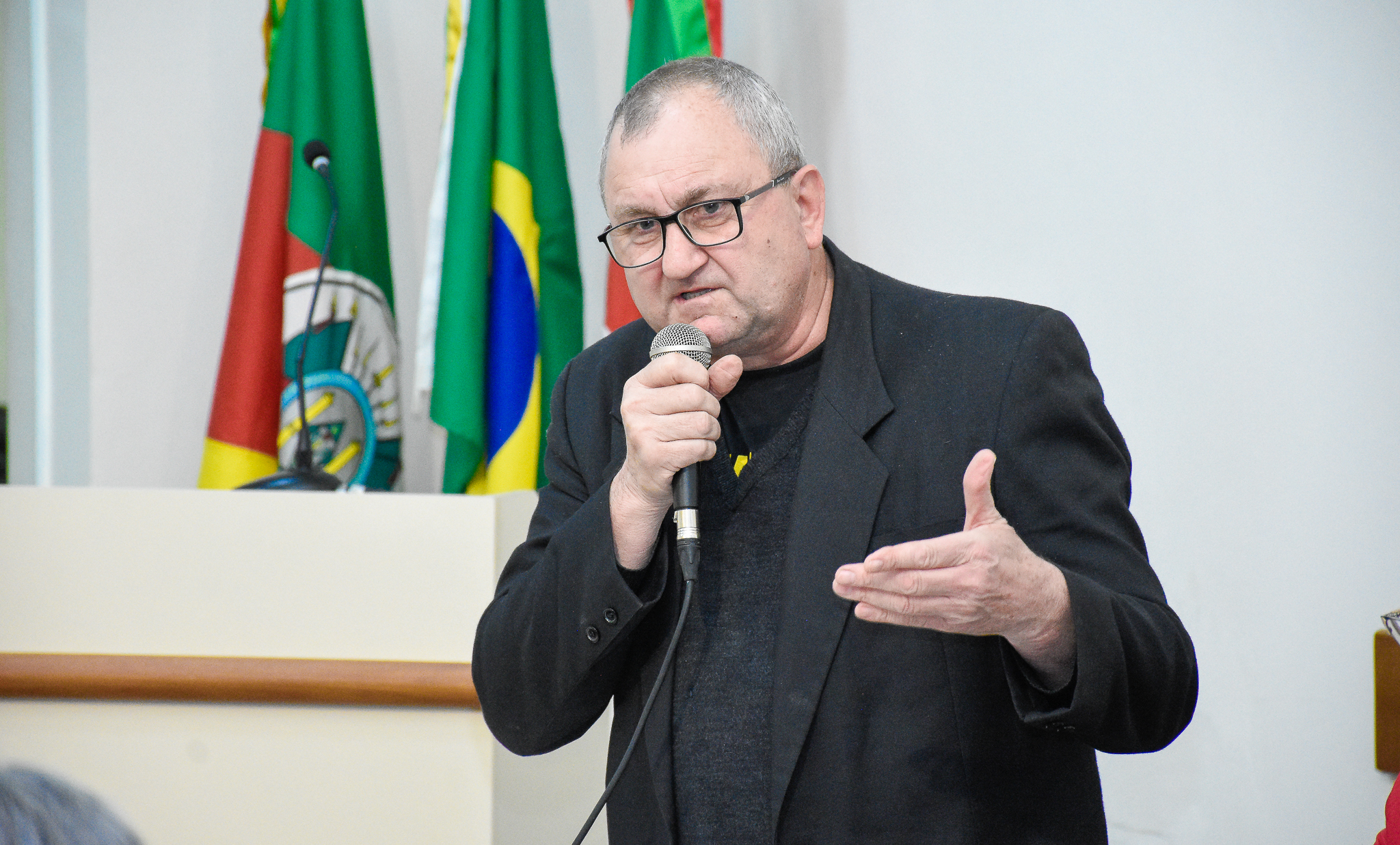 Confira os pedidos de informação que estiveram em pauta na Sessão Ordinária desta segunda-feira