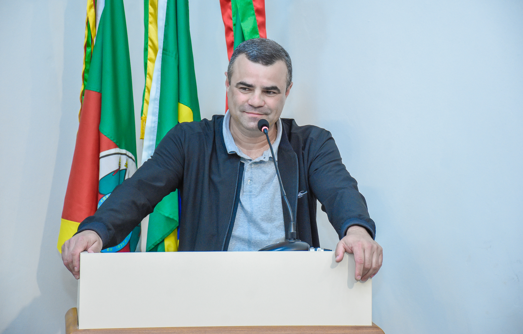 Moções e requerimentos também estiveram em pauta na última segunda-feira
