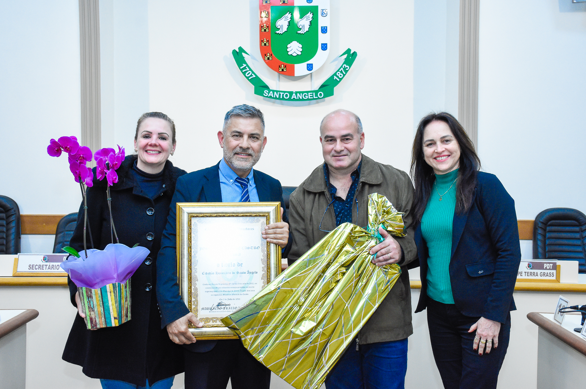 José Dinarte de Castro Silveira torna-se cidadão honorário do município de Santo Ângelo