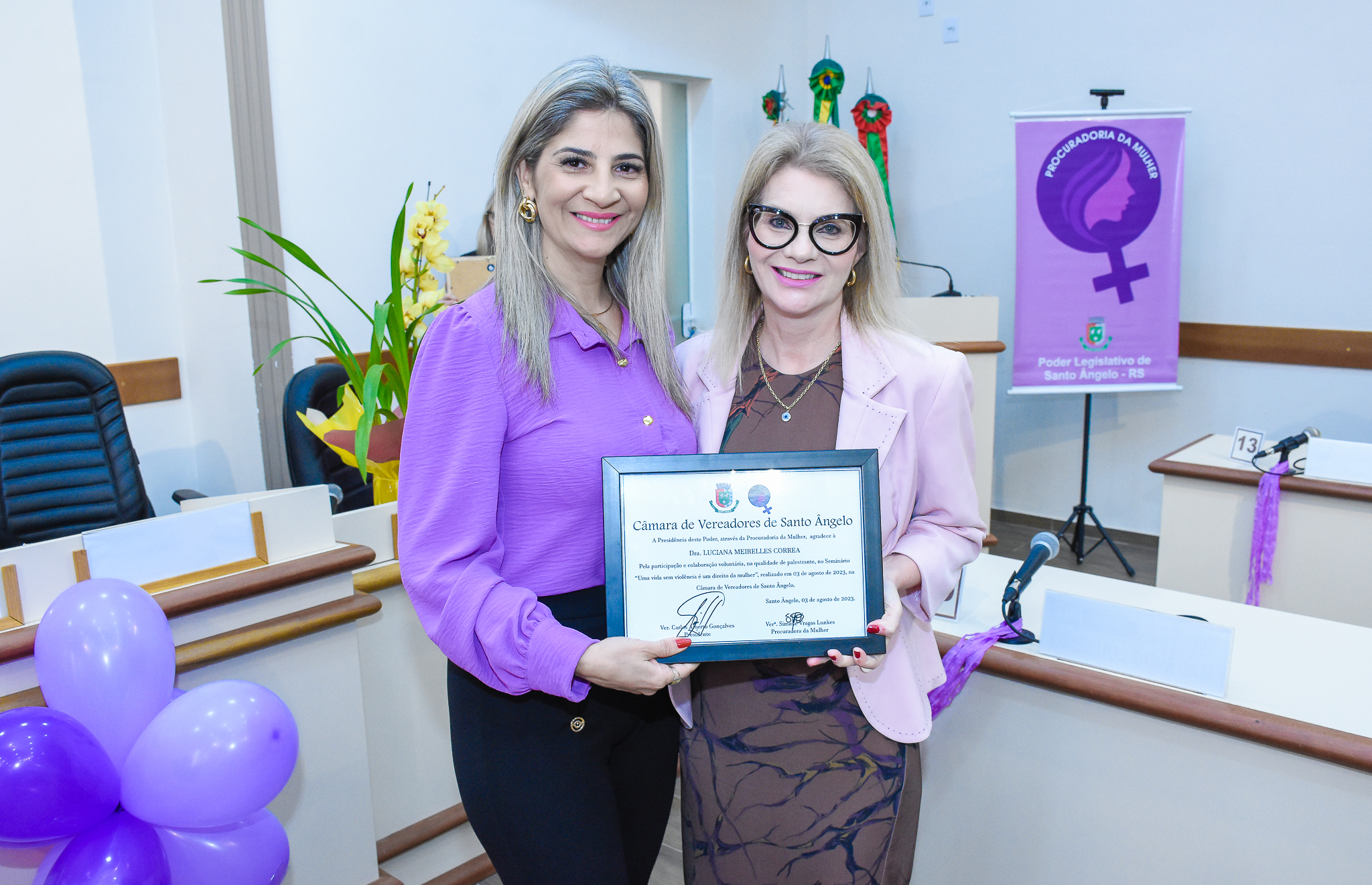 Procuradoria da Mulher através do Poder Legislativo realiza seminário sobre a campanha Agosto Lilás