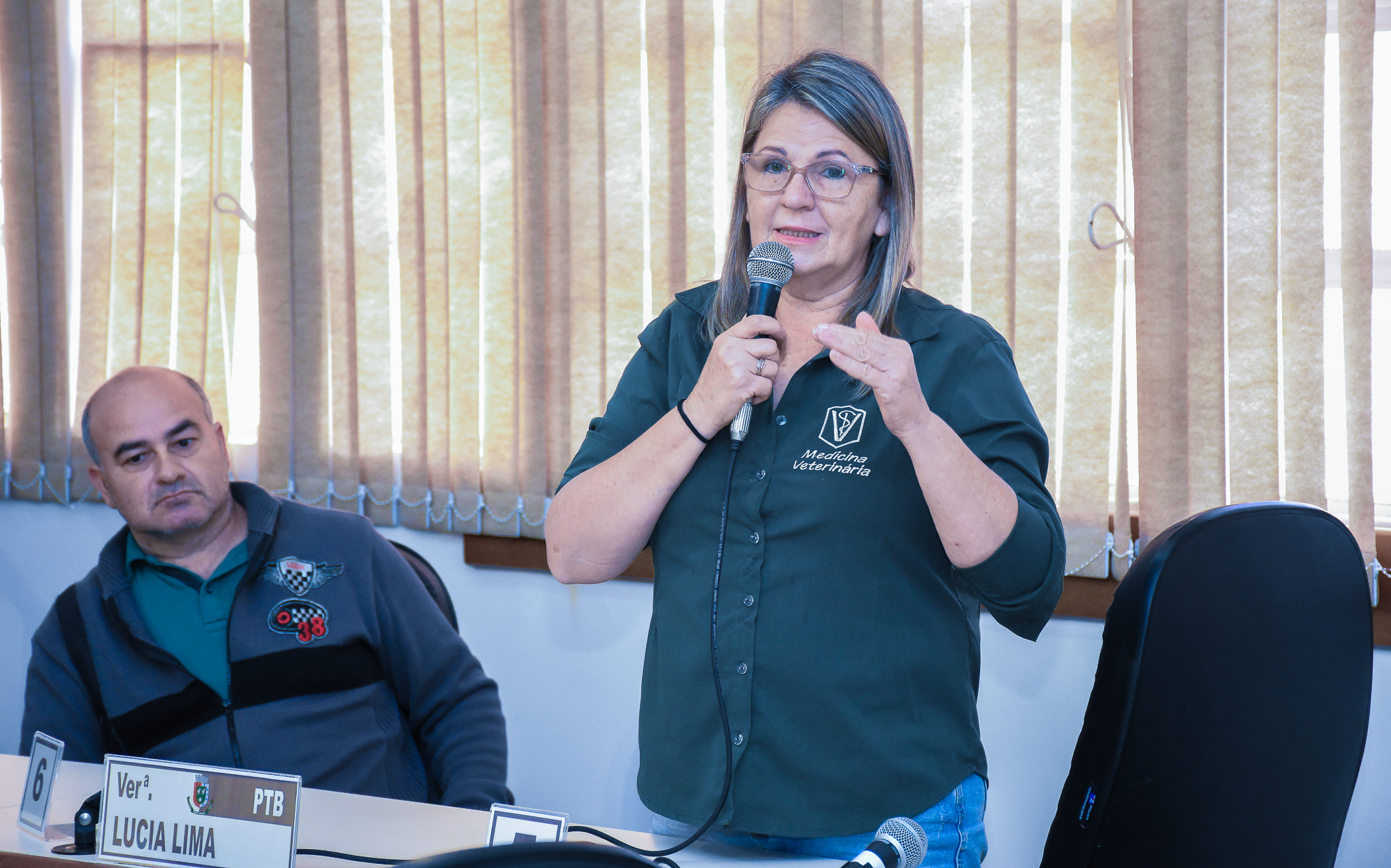 Legislativo realiza audiência pública com a CORSAN para tratar sobre a recuperação do asfalto na Rua Ernesto Dornelles 