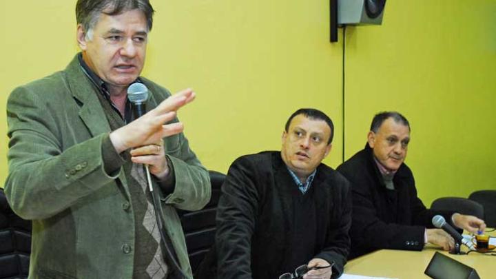Mo&ccedil;&atilde;o de apoio &agrave; suspens&atilde;o do imposto de fronteira &eacute; aprovada pelo Legislativo de Santo &Acirc;ngelo