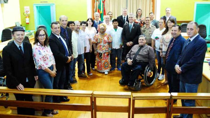 Santo &Acirc;ngelo 143 anos