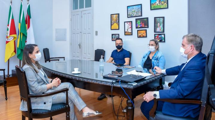 Audi&ecirc;ncia trata de Projeto de Lei que destina de verba para contrata&ccedil;&atilde;o de psic&oacute;logo