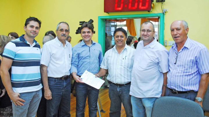 Vereadores aprovam projeto que regulamenta o servi&ccedil;o de t&aacute;xi em Santo &Acirc;ngelo