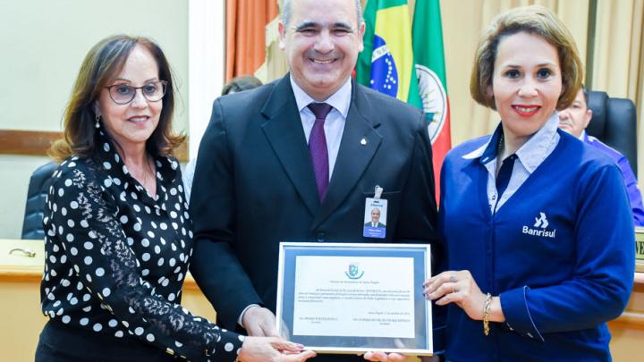 Banrisul recebe homenagem da C&acirc;mara de Vereadores pelos seus 90 anos