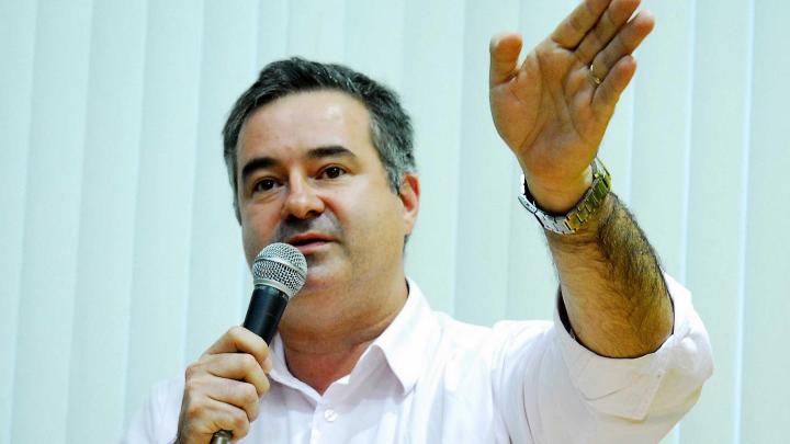 Vereadores querem mudan&ccedil;as urgentes junto ao trevo de acesso ao Parque da Fenamilho
