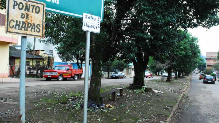 Vereador Vando defende instala&ccedil;&atilde;o de abrigos para Chapas