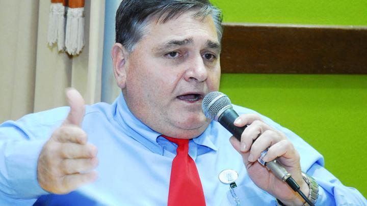 Vereador Juliani prop&otilde;e adiantamento do b&ocirc;nus alimenta&ccedil;&atilde;o e cria&ccedil;&atilde;o de projeto habitacional destinado ao Funcionalismo P&uacute;blico.