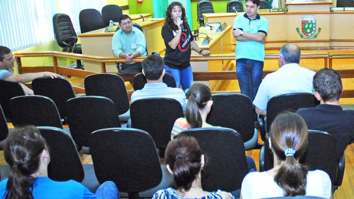 C&acirc;mara cria Comit&ecirc; que tratar&aacute; de quest&otilde;es relacionadas a obrigatoriedade do professor de Educa&ccedil;&atilde;o F&iacute;sica nas s&eacute;ries iniciais