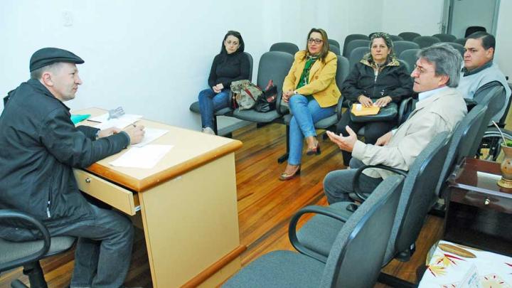 Grupo Pr&oacute;-Curso de Medicina