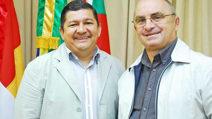 Defensor P&uacute;blico Waldemar Menchik J&uacute;nior recebe, hoje, t&iacute;tulo de Cidad&atilde;o Honor&aacute;rio