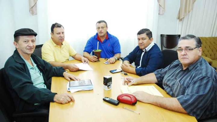 Vereadores preocupados com reajustes dos servidores municipais