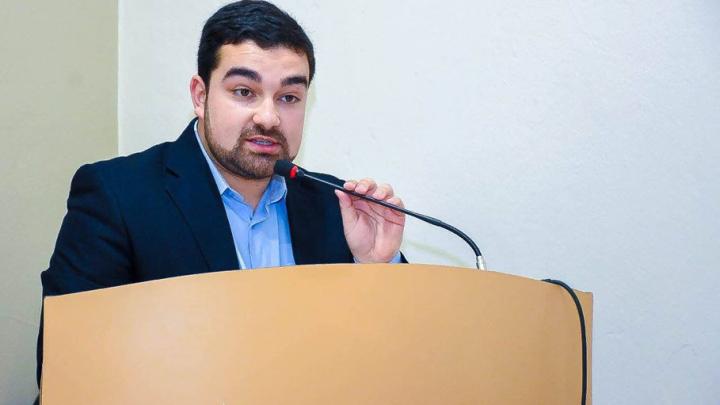 Vereador Felippe Terra Grass requer aos &oacute;rg&atilde;os do Estado  curso de forma&ccedil;&atilde;o de Policial Militar em Santo &Acirc;ngelo 