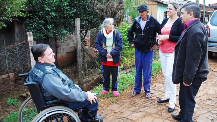 Moradores do bairro Santo &Acirc;ntonio pedem ajuda de vereadores