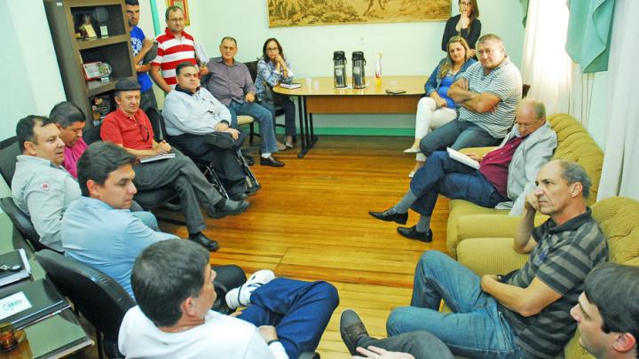 C&acirc;mara busca alternativas para melhorar a sa&uacute;de p&uacute;blica municipal.
