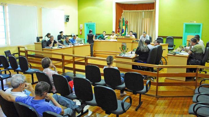 Estudo de Impacto de Vizinhan&ccedil;a &eacute; rejeitado por maioria de votos