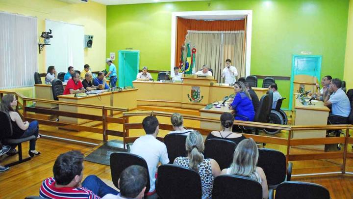 Vereadores aprovam congelamento do IPTU 2015