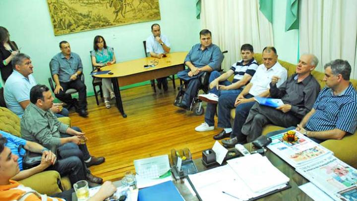Escola Municipal Gildo Castelarin