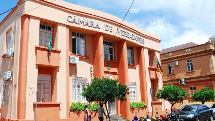 Legislativo adere &agrave; mobiliza&ccedil;&atilde;o que alerta sobre crise financeira nos munic&iacute;pios 