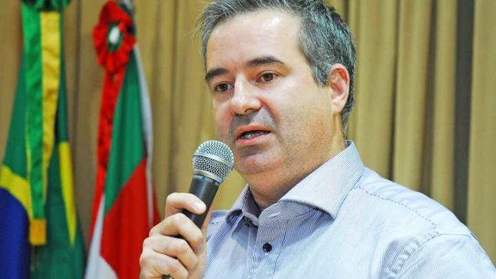 BAIRRO PILAU 2 RECEBE O NOME DE FALDINO SIEDE