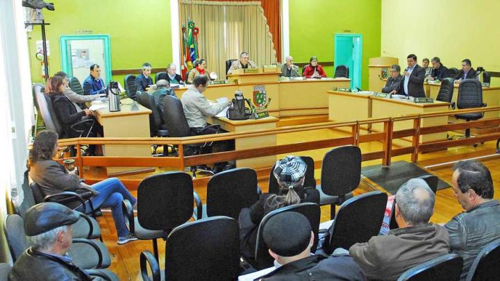 Lei do Patrim&ocirc;nio &eacute; discutida na C&acirc;mara de Vereadores
