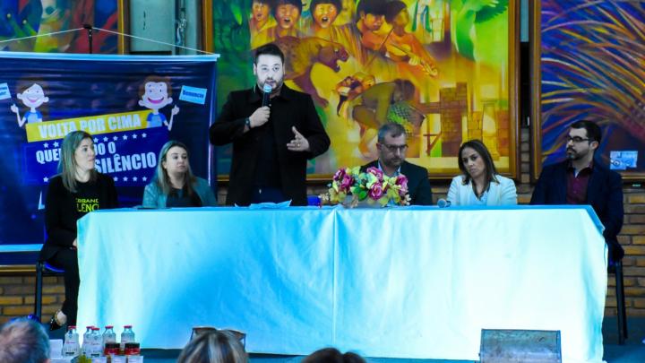 Programa Quebrando o Sil&ecirc;ncio &eacute; realizado em Santo &Acirc;ngelo