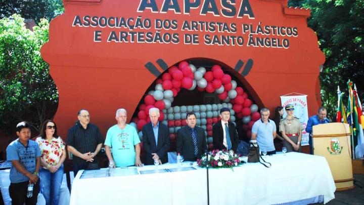 25 anos do Brique da Pra&ccedil;a 