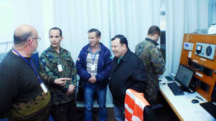 Legislativo acompanha t&eacute;cnicos do CINDACTA II em vistoria ao Aeroporto de Santo &Acirc;ngelo