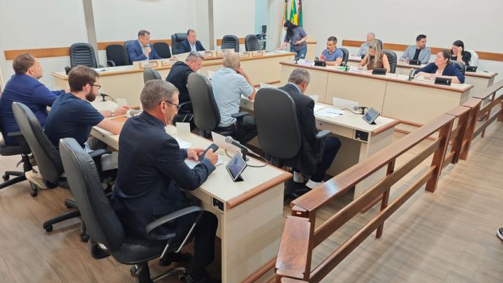 C&acirc;mara aprecia e vota expedientes importantes para o desenvolvimento do munic&iacute;pio