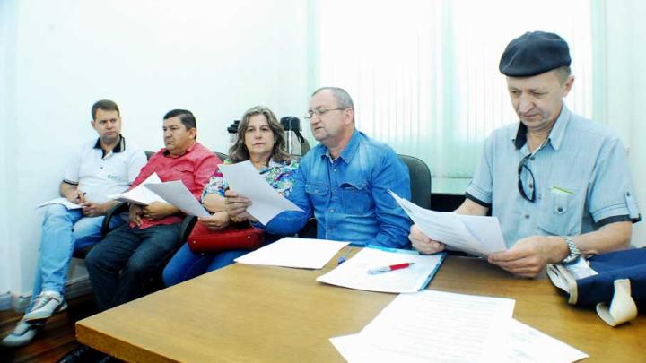 Legislativo trabalha em defesa do IF Farroupilha-campus Santo &Acirc;ngelo