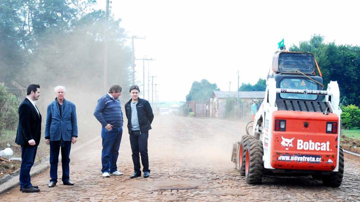 C&acirc;mara acompanha o in&iacute;cio das obras do programa Pr&oacute;-Transporte
